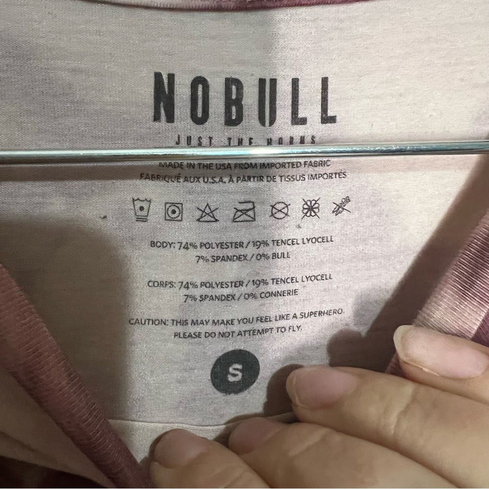 NOBULL‎ Women's Long Sleeve Burgundy Tie-Dye Top - Picture 6 of 8